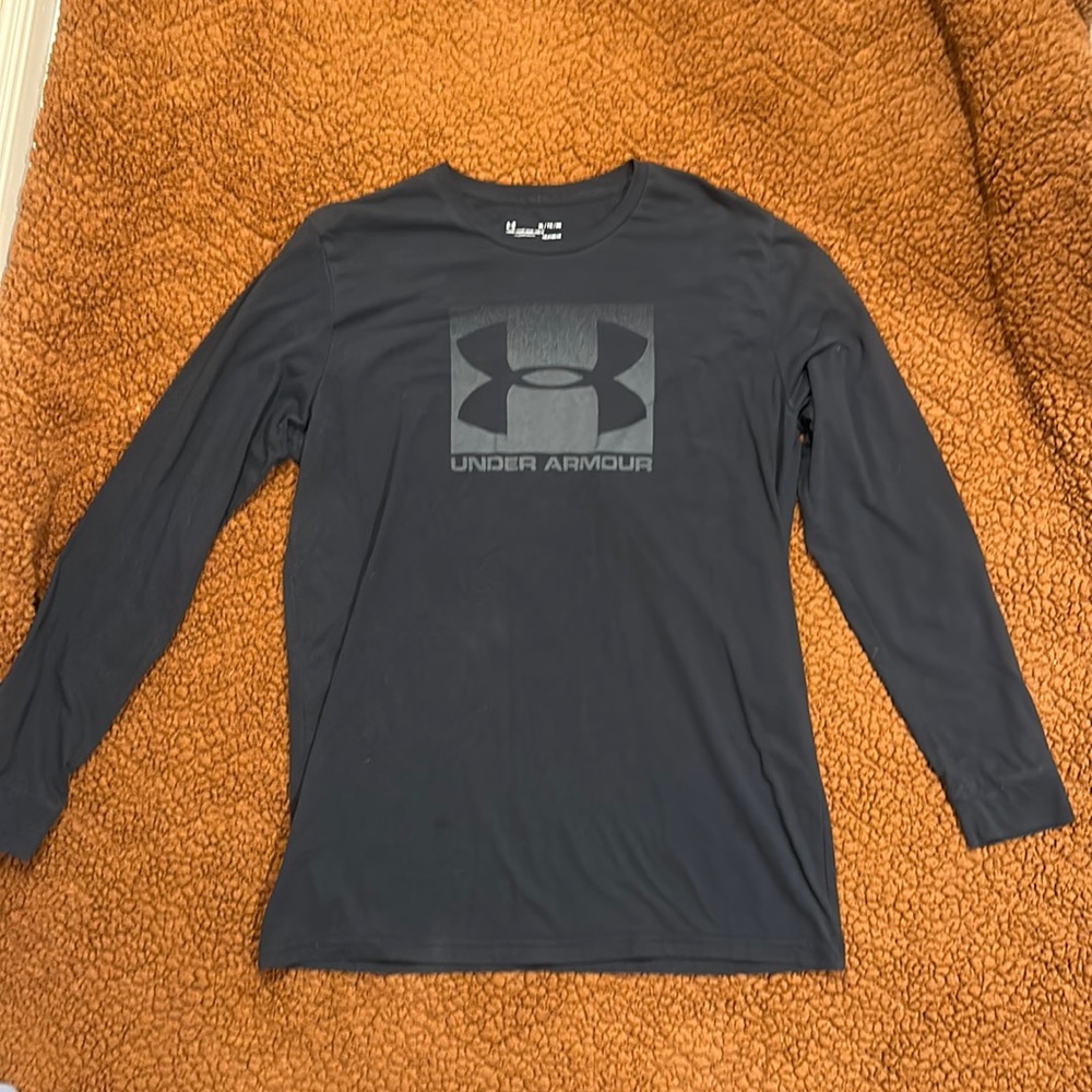 Xl Under Armour long sleeve tee